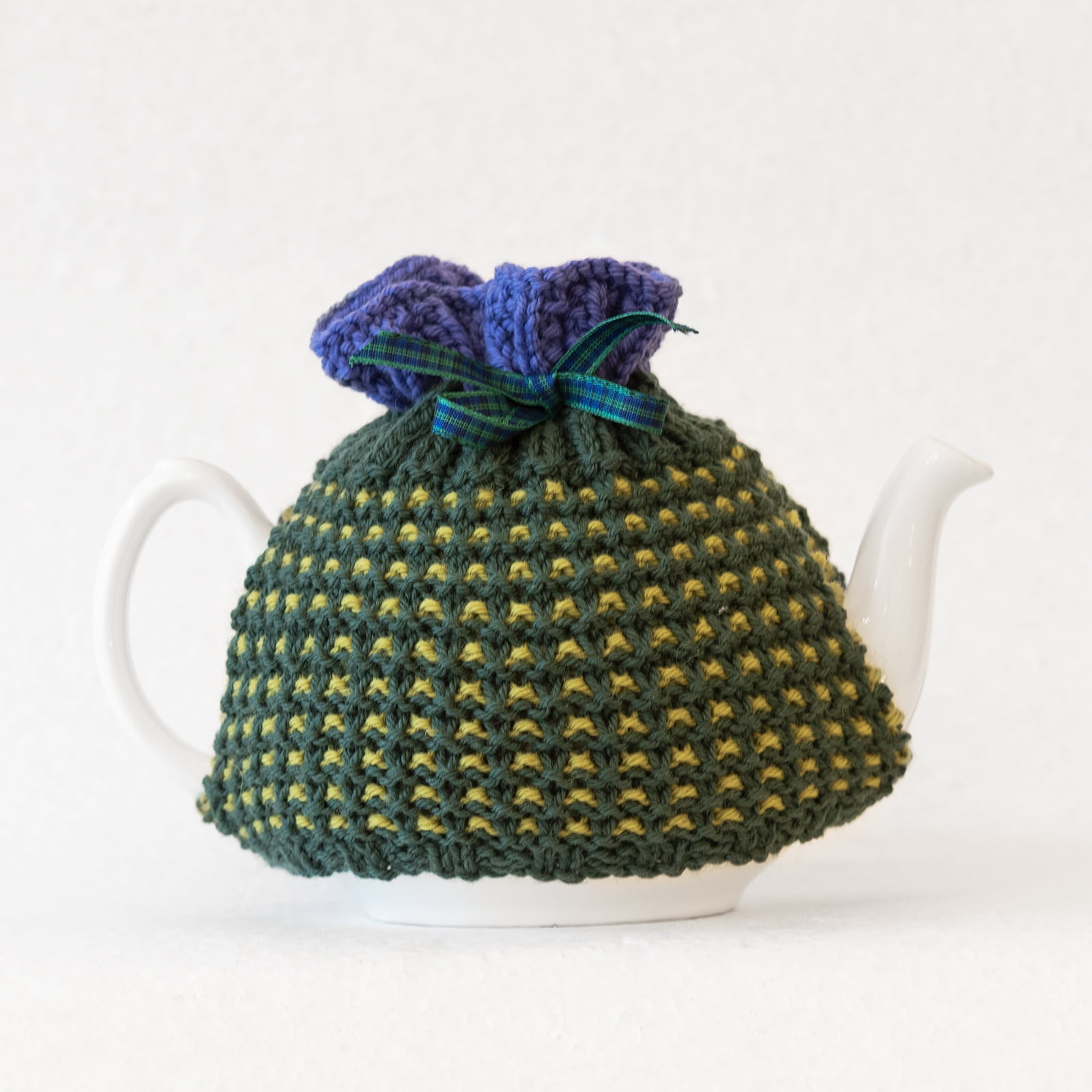 Hand knitted Tea cosy