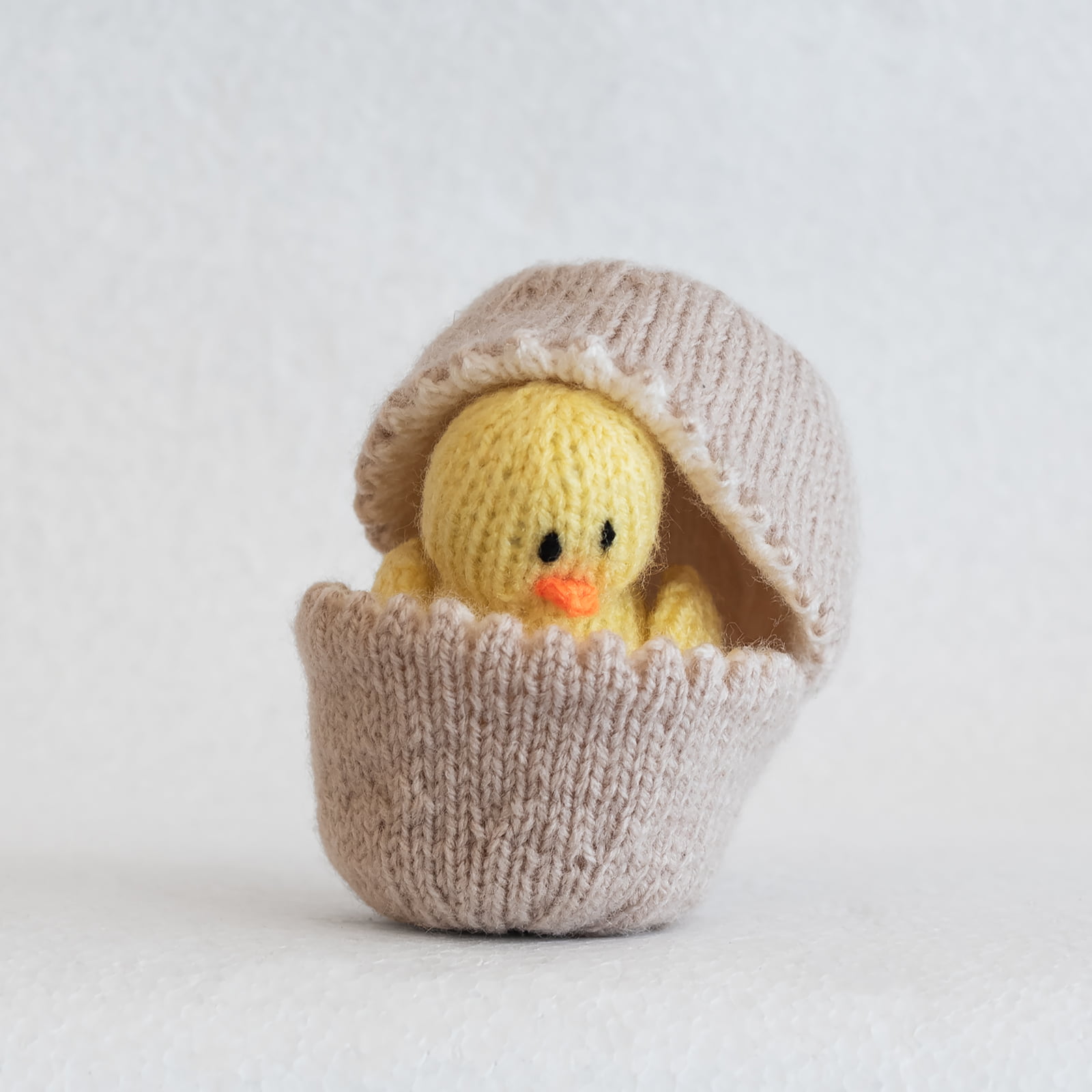 hand knitted easter chick hatching