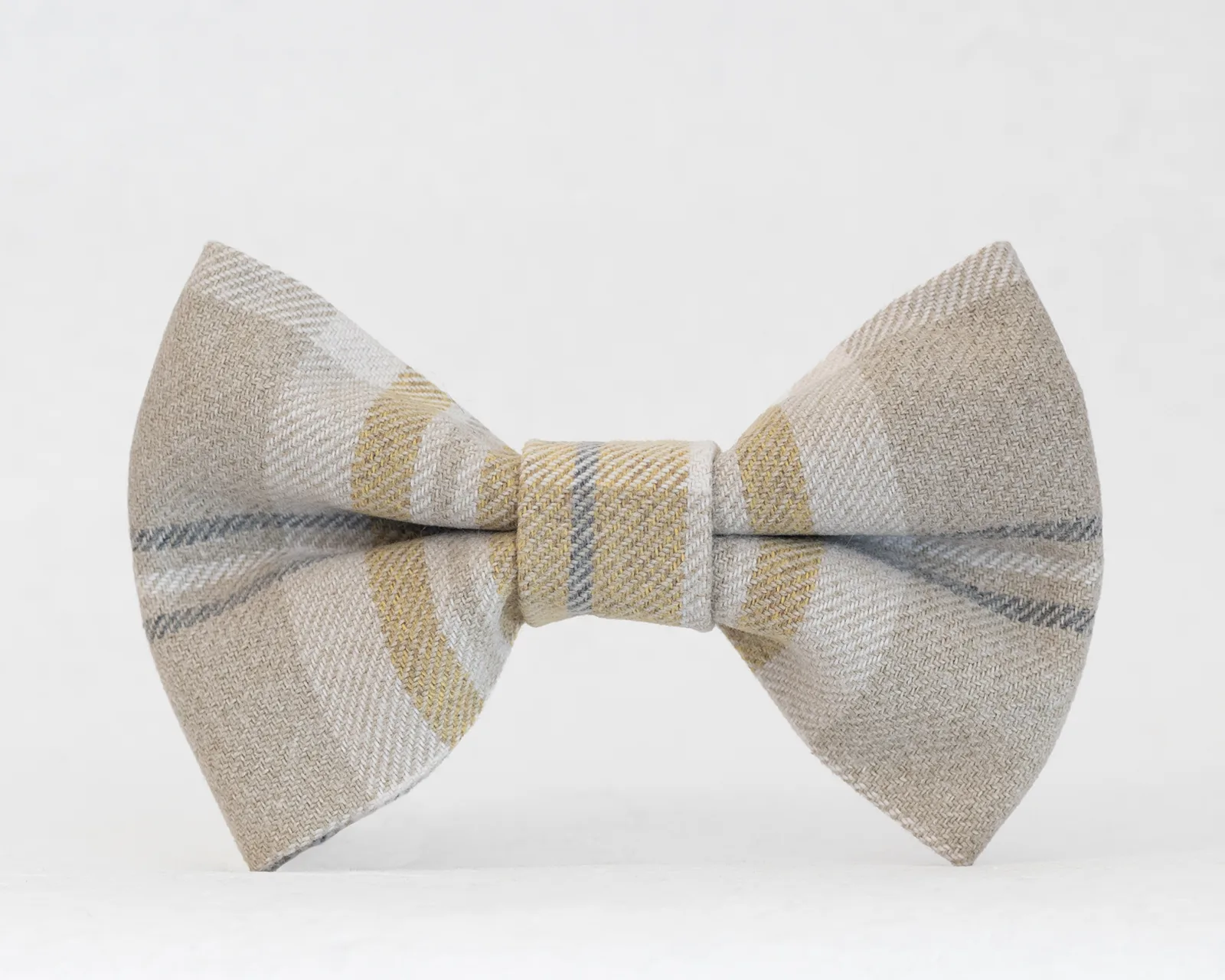 hand made tartan dog bow